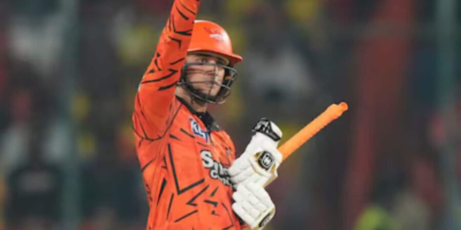 SRH vs CSK: अभिषेक ने 15 गेंदों में ठोकी फिफ्टी, नहीं तोड़ पाए इस बल्लेबाज का रिकॉर्ड