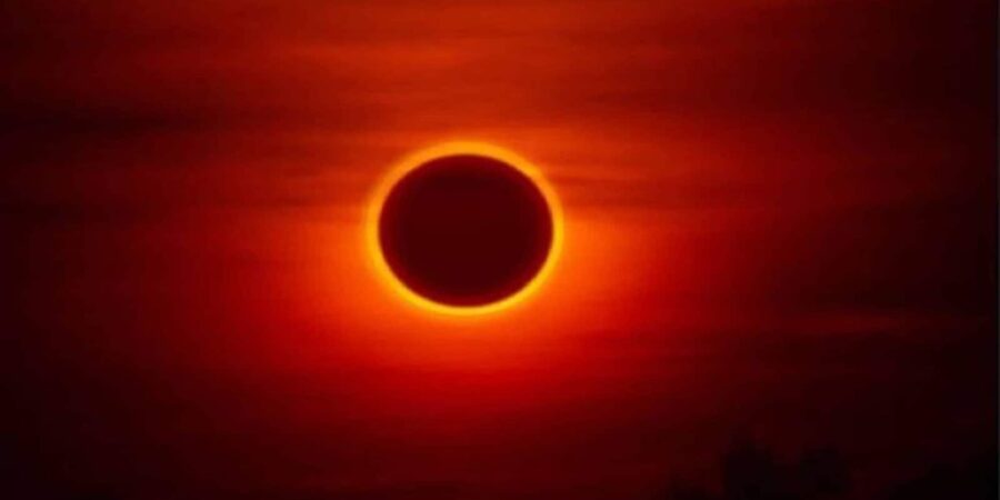 2nd Surya Grahan 2026: साल के आखिरी सूर्य ग्रहण पर फिर बनेगा ‘आग का छल्ला’, क्या भारत में इस बार भी नहीं दिखेगा ये नजारा