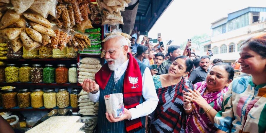 Jhargram Chunav Result 2026: झारग्राम में पीएम मोदी का झालमुड़ी दांव रहा हिट रहा या फेल? यहां जानें इस सीट का हाल