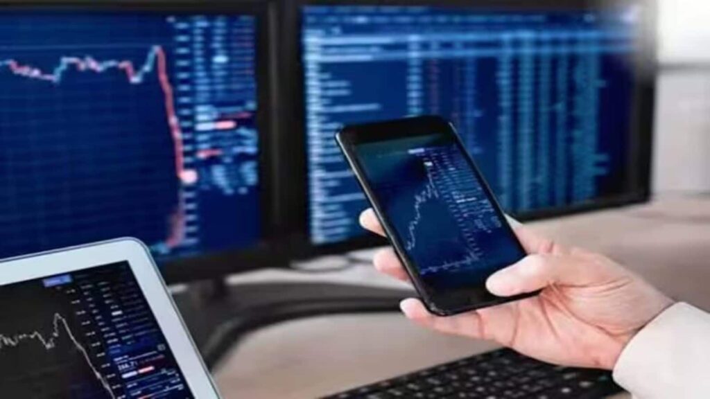 MF Investment : म्यूचुअल फंड्स ने मार्च तिमाही में बैंकों में की खरीदारी, जानिए कहां हुई मुनाफावसूली