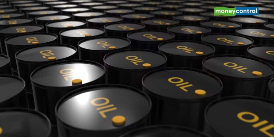 Oil Price: कल के शिखर से 7% से ज्यादा फिसला ब्रेंट का भाव, ट्रंप के संभावित डील से मिला सपोर्ट Oil Price: कल के शिखर से 7% से ज्यादा फिसला ब्रेंट का भाव, ट्रंप के संभावित डील से मिला सपोर्ट
