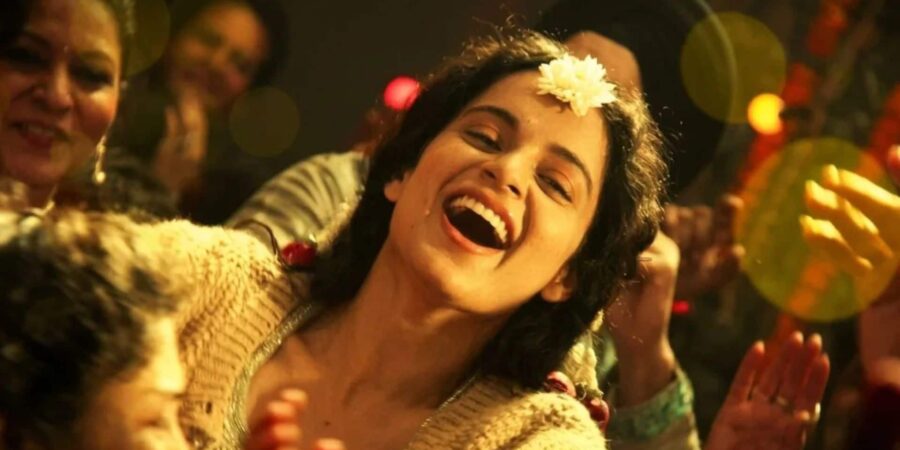 Queen 2 Shooting: कंगना रनौत ने मुंबई में शुरू की ‘क्वीन 2’ की शूटिंग, संसद और सिनेमा के बीच बैठा रहीं तालमेल