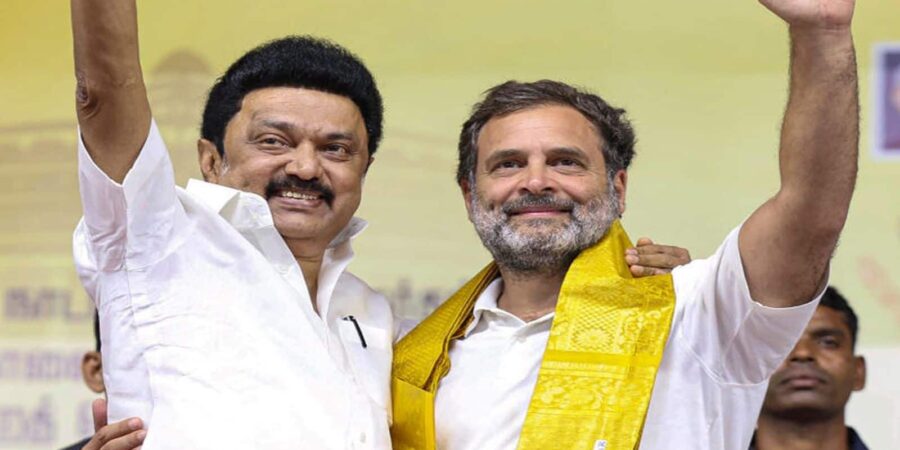 Tamil Nadu Govt Formation: ‘पीठ में छुरा घोंपने वाले…’; DMK का कांग्रेस पर तीखा हमला, विजय के साथ मिलकर सरकार बनाने पर उठाए सवाल