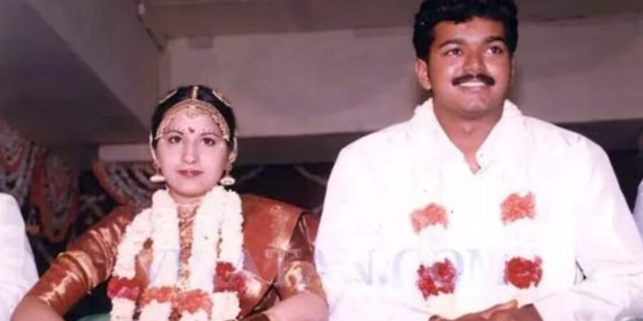 Vijay’s Wife Sangeetha: फैन बनकर इंडिया आई और फिर थामा थलपति विजय का हाथ, जानिए संगीता कैसे बनी थीं एक्टर की बेटरहाफ
