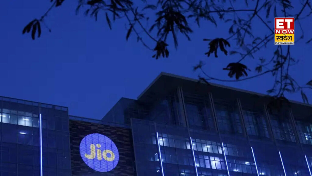IPO से पहले Jio Platforms से पहले बड़ा बदलाव, किरण थॉमस की जगह पंकज पवार बने नए CEO