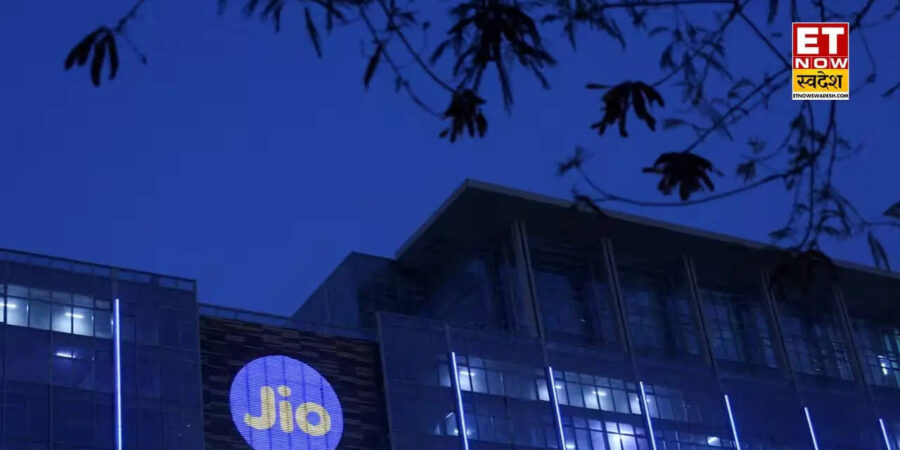 IPO से पहले Jio Platforms से पहले बड़ा बदलाव, किरण थॉमस की जगह पंकज पवार बने नए CEO IPO से पहले Jio Platforms से पहले बड़ा बदलाव, किरण थॉमस की जगह पंकज पवार बने नए CEO